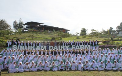 Rihlah Ilmiah Bioteknologi dan Pelantikan OSIM 2023 MTs S PPM Subulussalam di Sirukam Dairy Farm